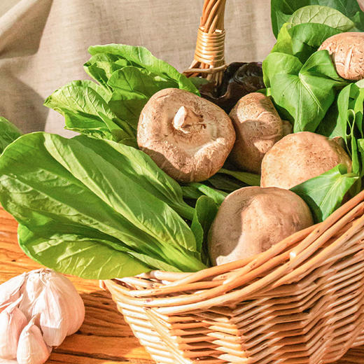 沈佳农有机蔬菜包 当季新鲜叶菜、瓜果、根茎类、菌菇类等，一包里不重复，合理搭配，营养加倍 商品图5