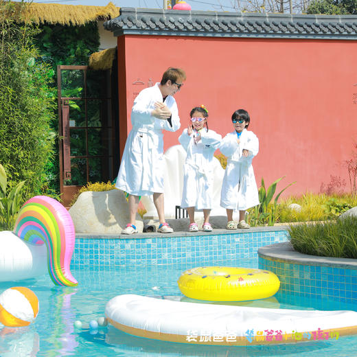 2025年【袋鼠爸爸去哪儿 | 宝鸡眉县・南山别院温泉酒店】酒店位于太白山脚下，设有12个温泉池，公寓式温泉度假酒店，给你回家的体验。套餐内含早餐+入住期间不限次温泉。 商品图2