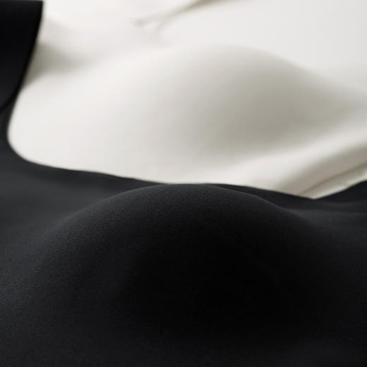 【林栖好物】女士美背显瘦百搭瑜伽打底背心内搭外穿休闲N1952333 商品图2