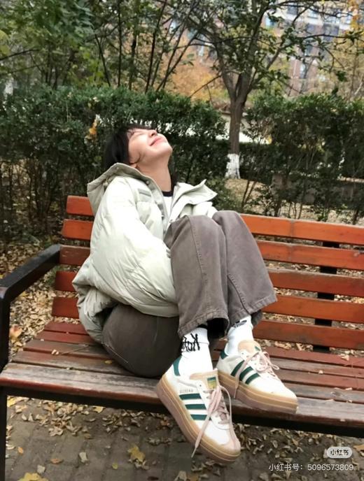 阿迪𝐆𝐚𝐳𝐞𝐥𝐥𝐞 𝐁𝐨𝐥𝐝厚底德训 女款正码 商品图6