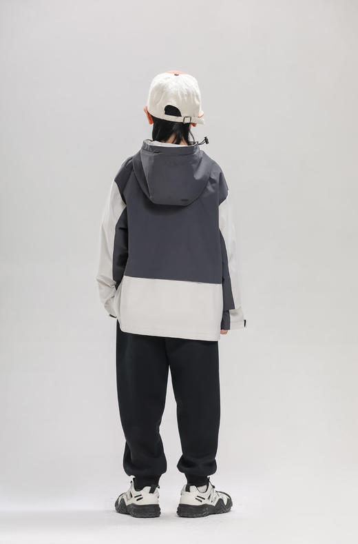 直发【M25003】Rarmoel 一件极具功能性儿童户外冲锋衣 商品图12