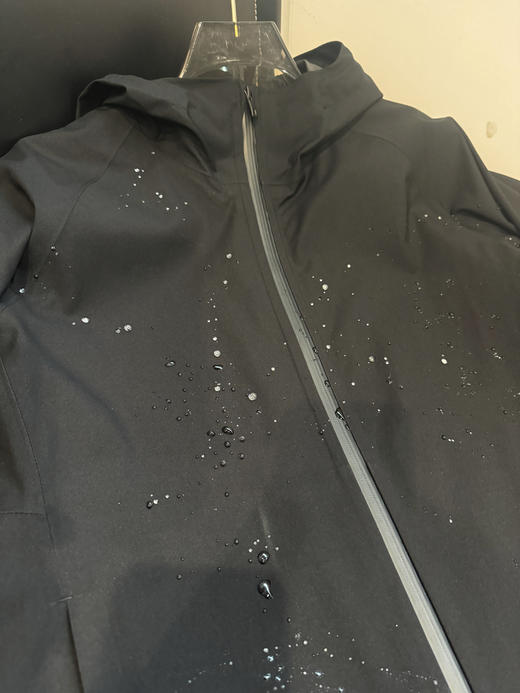 越产元单！U.N.Q b1ocktech连帽薄款冲锋衣外套 WT843 商品图5