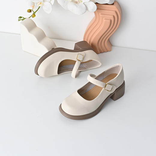 经典鲨2025年春季新品百搭圆头一字带简约中粗跟通勤单鞋女KW163-517011 商品图1