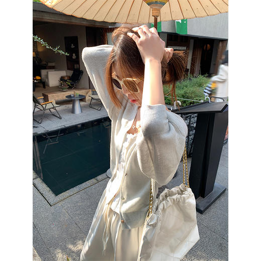 <曾小咸推荐>2色镂空针织开衫 日常149.99/件 立减90 秒杀59.99/件！！ 商品图4