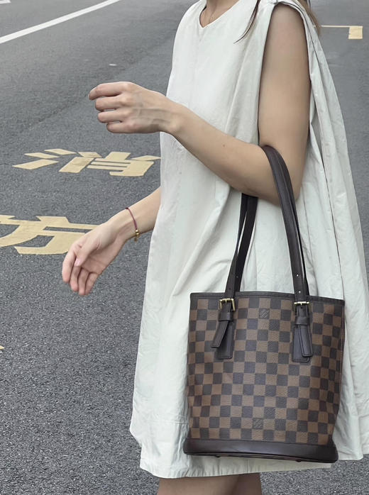 LV 中古 小号 棕棋盘格 petit 水桶包 商品图3