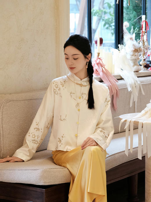 盛唐牡丹 |重缎真丝梅竹蝶手推绣外套 商品图5