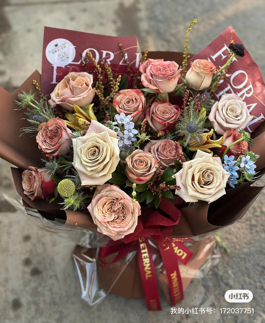 曼塔卡布混搭插花泥花束 商品图0