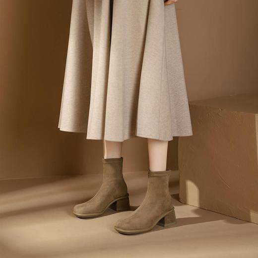 westory2023年秋季新品复古日常通勤简约短靴粗跟方头女靴S23DS83361 商品图4