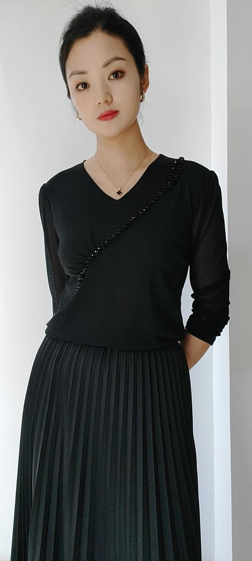 48M001斜钻V领网纱高弹时尚打底 商品图3