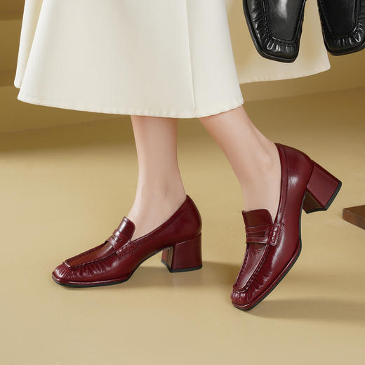 Westory2025年春季植鞣羊皮方头粗跟中跟乐福通勤百搭深口单鞋W25AM59191 商品图3