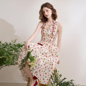 西遇碎花挂脖连衣裙女夏季新款法式v领收腰海边度假风长D0050485/D0050773/V0050774
