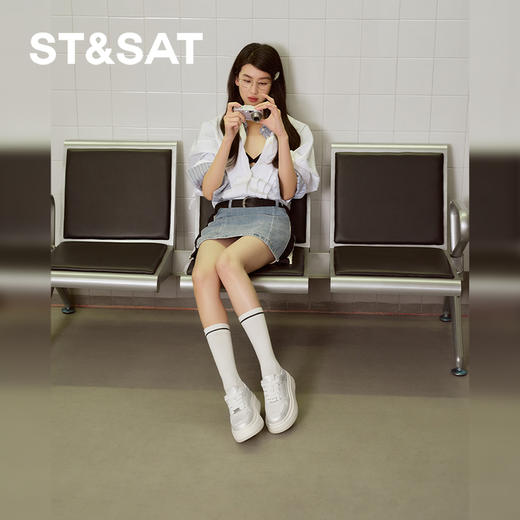 【百搭厚底】星期六时尚休闲松糕厚底板鞋SSD1112C4W 商品图4