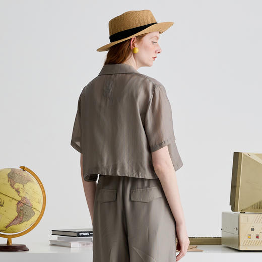谜底外套短袖女2025夏季新品复古风通勤宽松H型短外套252MW0588 商品图2