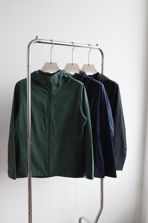 越产元单！U.N.Q b1ocktech连帽薄款冲锋衣外套 WT843 商品图3