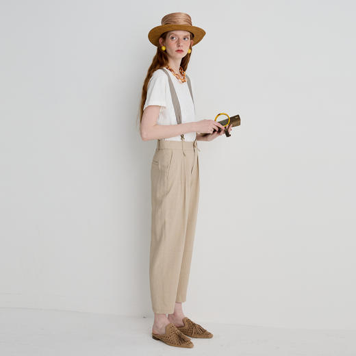 谜底休闲裤女2025夏季新品复古风百搭合身背带裤九分裤252MK0558 商品图1