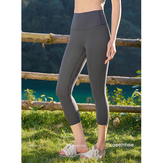 卡益瑜伽裸感七分裤KC05403 商品图4