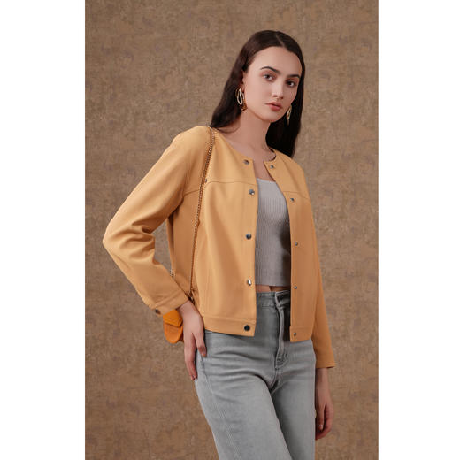 乔万尼新品休闲舒适短款外套ED1B900 商品图2