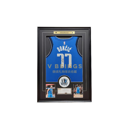 收藏系列 东契奇 独行侠队77号蓝色球迷版 亲笔签名球衣 商品图0