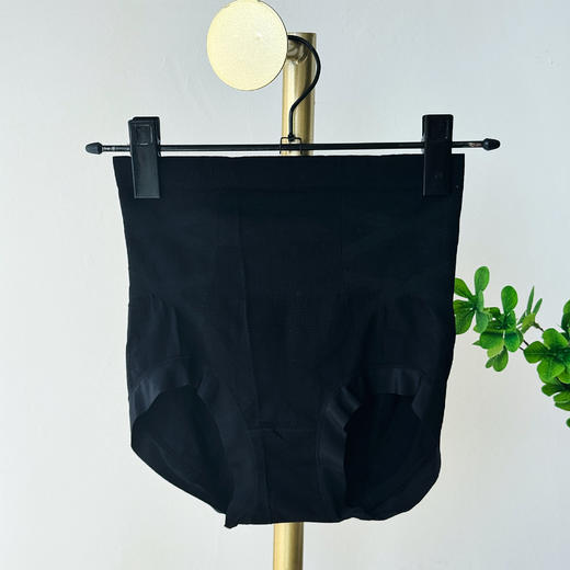 初春新品 买三送一！【觉袈 黑绷带收腹裤】高腰X型有效收腹 生姜暖宫护腹 立体全包版型 有效提拉臀部 商品图13