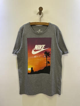 NIKE 耐克 短袖T恤 _SST(S)