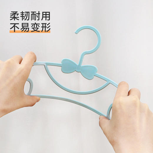 【秒杀❗️9.9抢10个🔥儿童衣架】多功能婴儿小孩衣服挂小号宝宝晾衣架家用防滑新生儿衣撑 商品图3