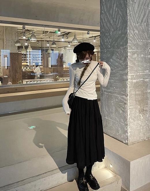 高腰花瓣褶皱半身裙 商品图4