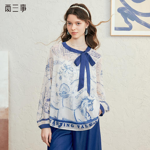 两三事 素描世界 2025春季新款小清新印花拼色绑带领雪纺衫女宽松 商品图0