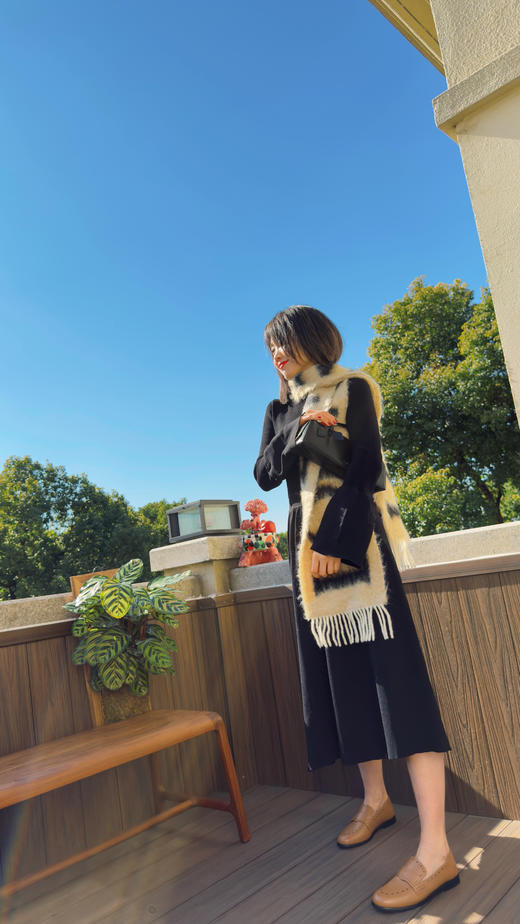 westory2025年春季新款小圆头平跟通勤单鞋舒适乐福鞋W25AM58061 商品图4