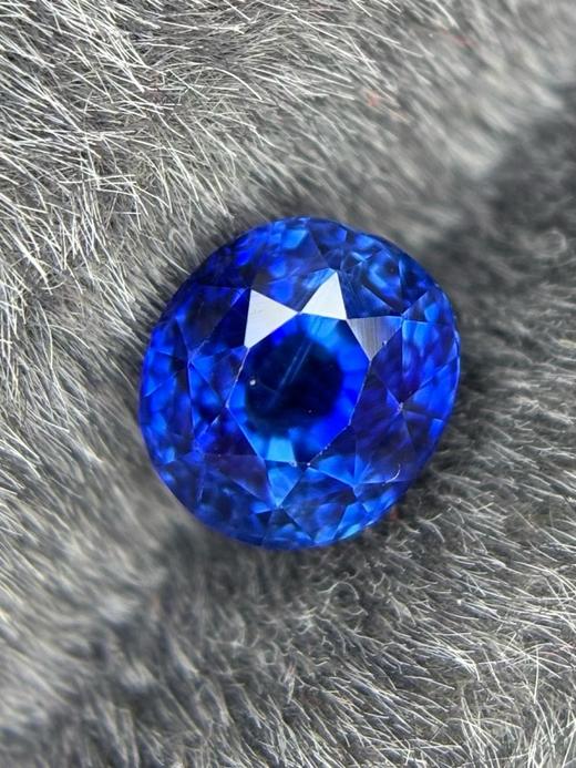 1.31ct蓝宝石裸石 商品图1
