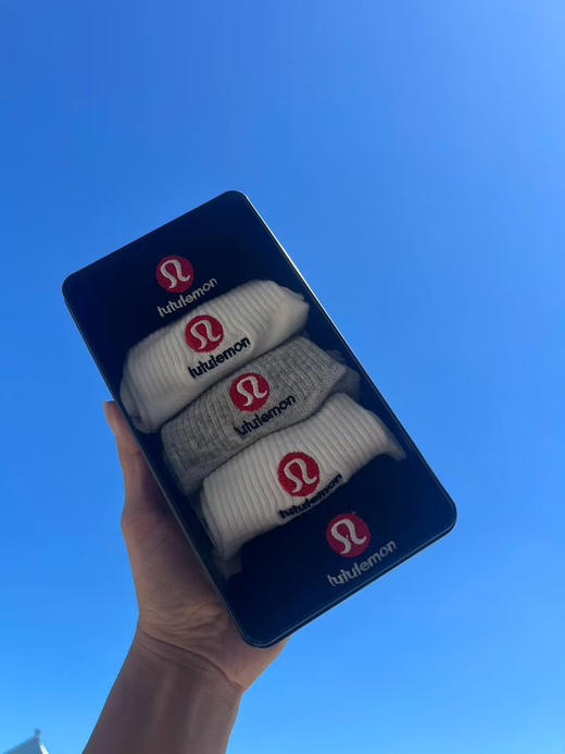 一盒5双装，外贸原单正品露露棉袜。高档铁盒装，两白➕两黑➕一灰，男女同款尺码36-45 商品图5