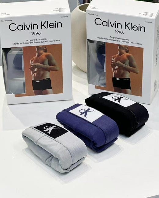 原单正品CK新款男全棉小方块宽松四角裤平角内裤尺码S M L XL
一个三条装 商品图8
