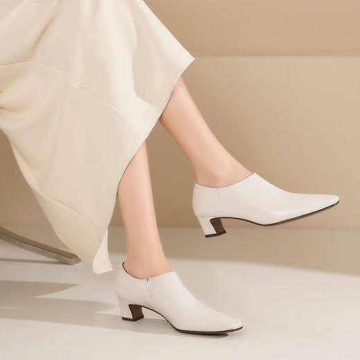 westory2025春季新款尖头乐福鞋舒适低跟豆豆鞋女S25AM58501 商品图8