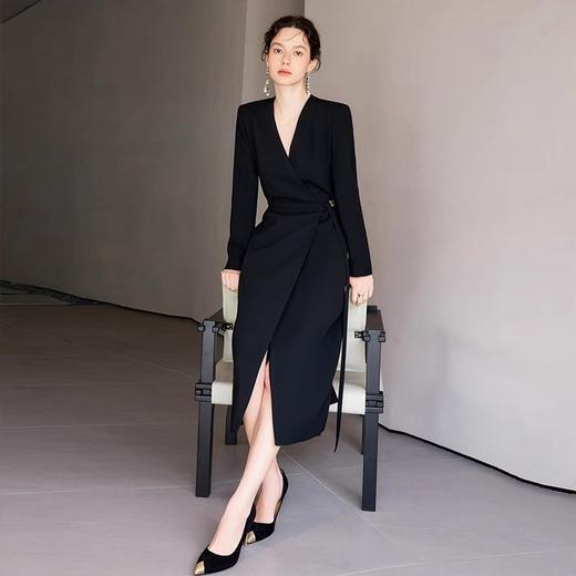 IWY/冷淡系别致裙子深V领连衣裙职业装中长款系带西装小黑长裙礼服 Q1248 商品图1