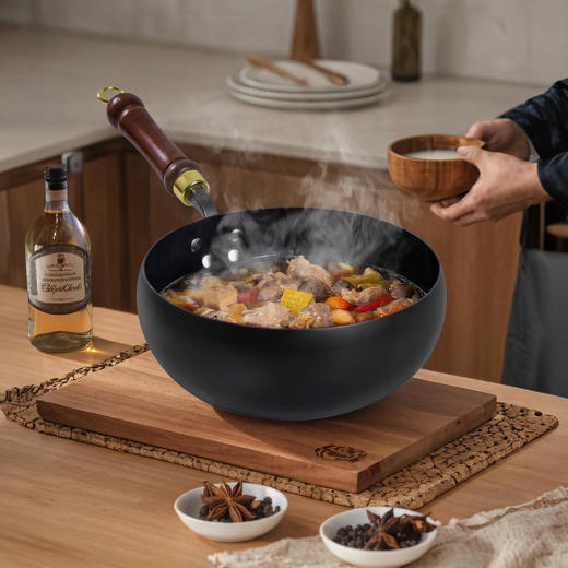 热卖！不粘锅、不溅油！【赠杉木盖/玻璃盖】康诗达 章丘无涂层古法氮化大肚铁锅  与辉同行同款式！ 商品图1