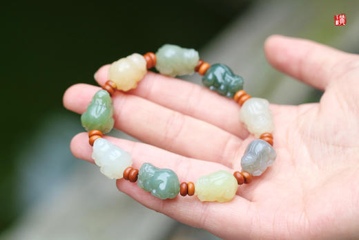 和田玉多宝【招财貔貅】手串 商品图3