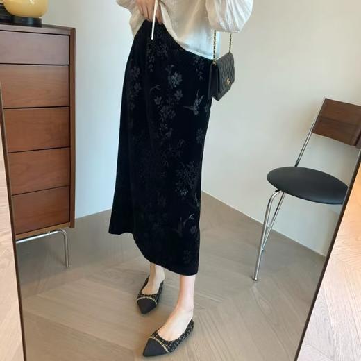 喜鹊竹叶直筒微A显瘦知性优雅丝绒半裙 商品图3