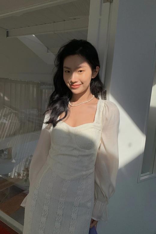 L.Fleuri 甜美桃心领蕾丝收腰显瘦连衣裙 17921 商品图3