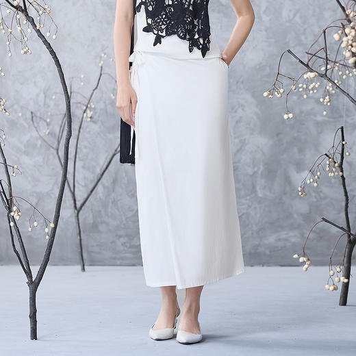 【林栖设计小店】丝棉混纺半身裙2025春夏新品简约百搭气质宽松直筒裙子女1952030 商品图0