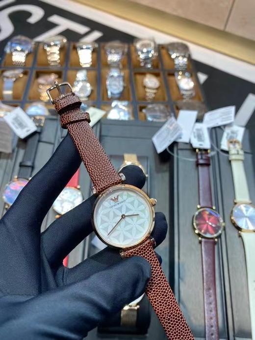 D031316简洁优美的花瓣纹表盘贝母石英女腕表生日礼物送女友ar1990 商品图2