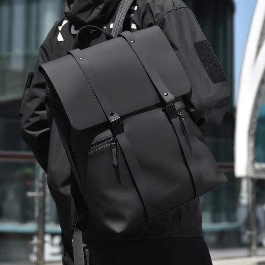 通勤旅行商务双肩包，加厚耐磨防水、多分区收纳 商品图0