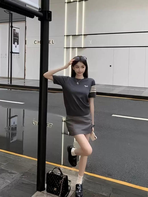 TB狗狗提花针织四杠毛衣 商品图3