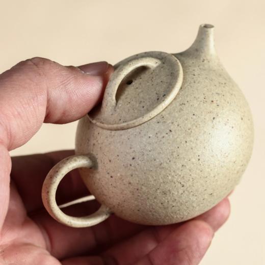 圆瓢 宜兴原矿紫砂 小品壶慢生活 泡茶壶 生活美学茶器 色泽效果细腻而丰富 商品图9