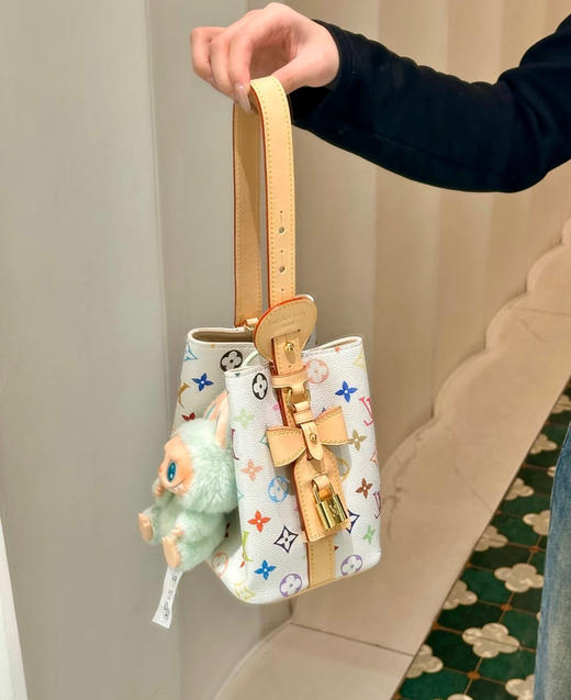 𝐀𝐥𝐥 𝐢𝐧 𝐁𝐁水桶  三彩 商品图1