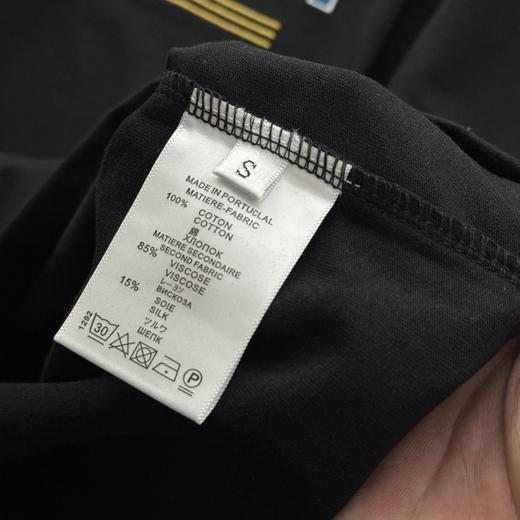 点此购买 LV路易威登春夏季男女款logo刺绣跳色短袖T恤 md 311900 商品图9