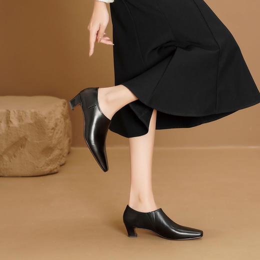 westory2025春季新款尖头乐福鞋舒适低跟豆豆鞋女S25AM58501 商品图7