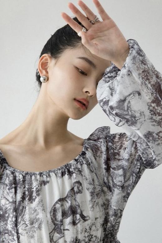 L.Fleuri 晕染印花一字领连衣裙 17905 商品图3