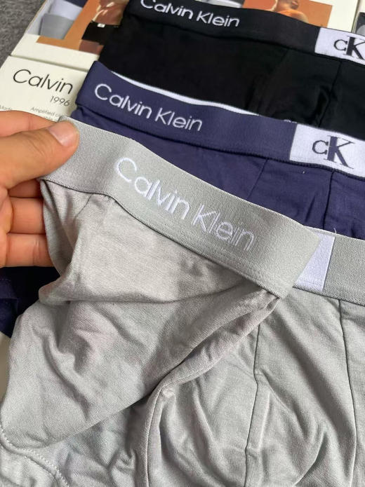 原单正品CK新款男全棉小方块宽松四角裤平角内裤尺码S M L XL
一个三条装 商品图3