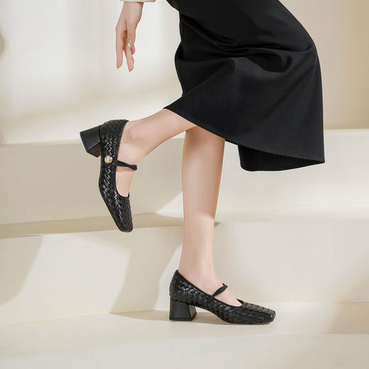 Westory2025年春季方头中跟牛皮编制玛丽珍通勤百搭老钱风浅口单鞋S25AE57861 商品图7