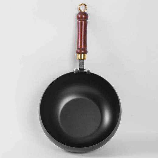 热卖！不粘锅、不溅油！【赠杉木盖/玻璃盖】康诗达 章丘无涂层古法氮化大肚铁锅  与辉同行同款式！ 商品图11