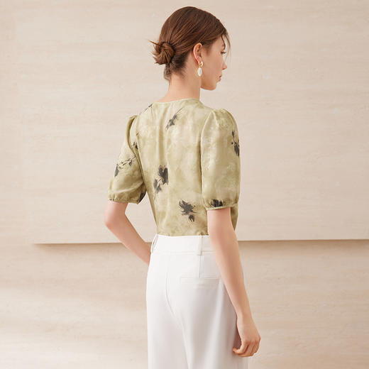 【中式印花直筒小上衣】EITIE爱特爱气质圆领舒适百搭2025夏新款B2513604 商品图4